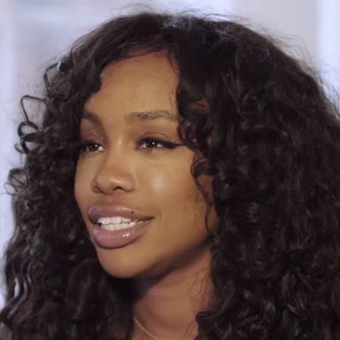 SZA photo 26