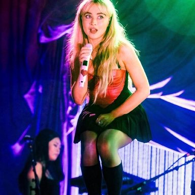 Sabrina Carpenter photo 850