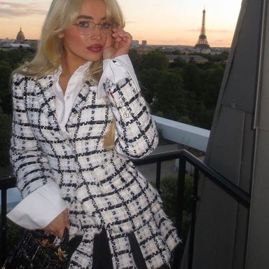 Sabrina Carpenter photo 102