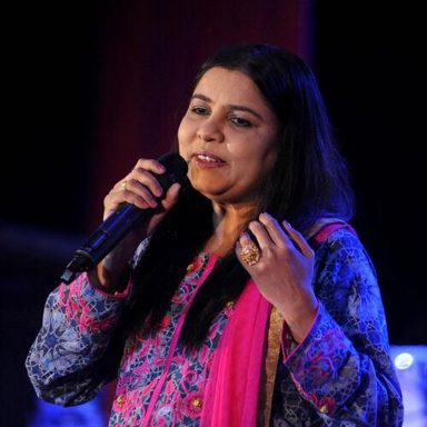 Sadhana Sargam