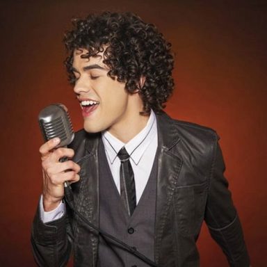 Sam Alves photo 12