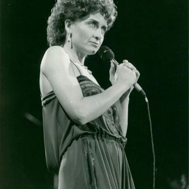Sally Oldfield