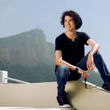 Sam Alves photo 19