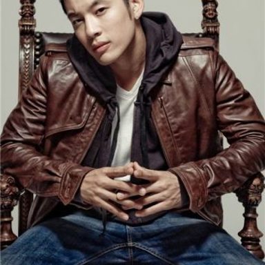 SE7EN