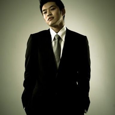 SE7EN