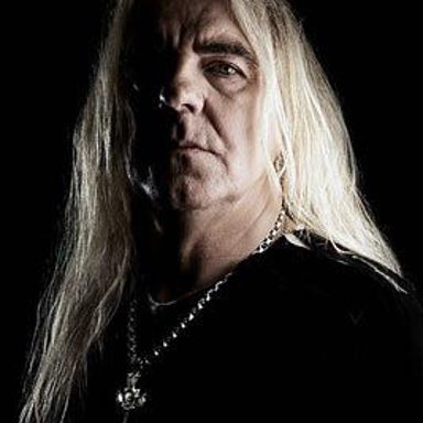 Saxon