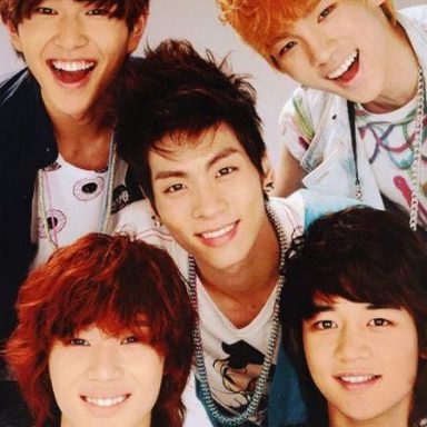 SHINee photo 17