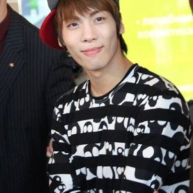 SHINee photo 42