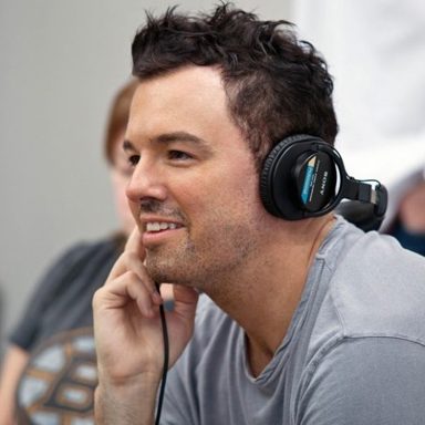 Seth MacFarlane photo 9
