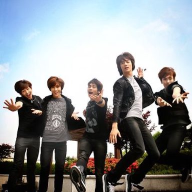 SHINee photo 44