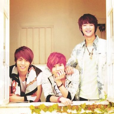 SHINee photo 24