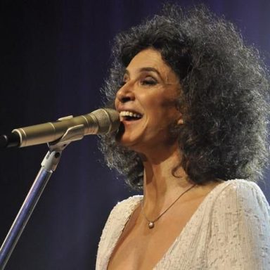 Simone