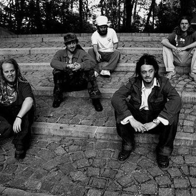 SOJA photo 11