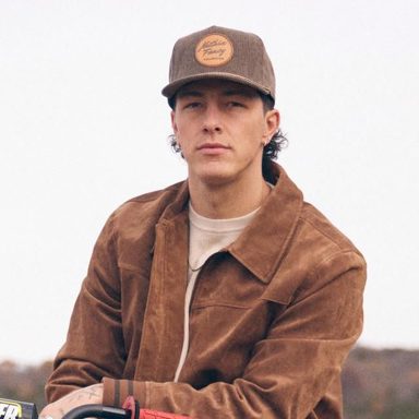 Tayler Holder