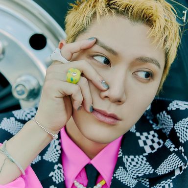 TEN photo 37