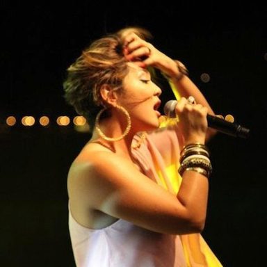 Tessanne Chin photo 13