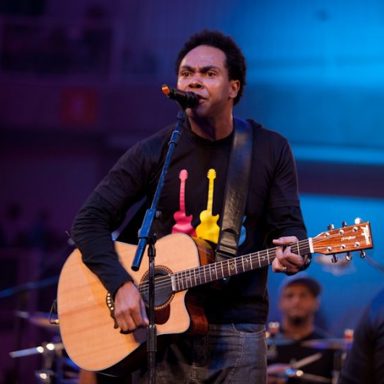 Thalles Roberto photo 14