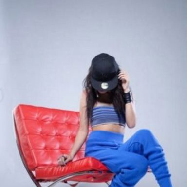 Thays Villegas photo 12