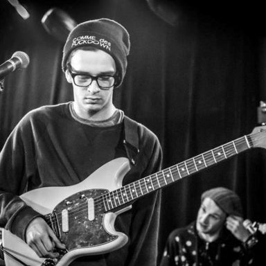 The 1975 photo 21