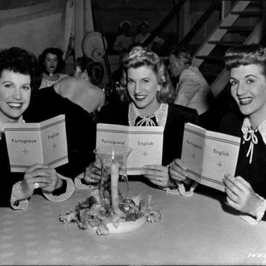 The Andrews Sisters photo 14