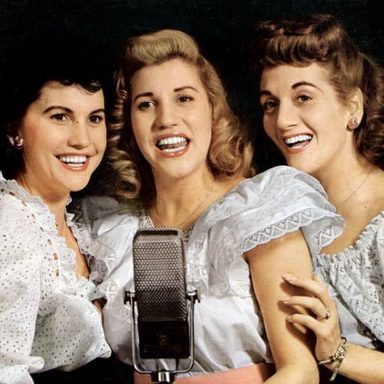The Andrews Sisters photo 15