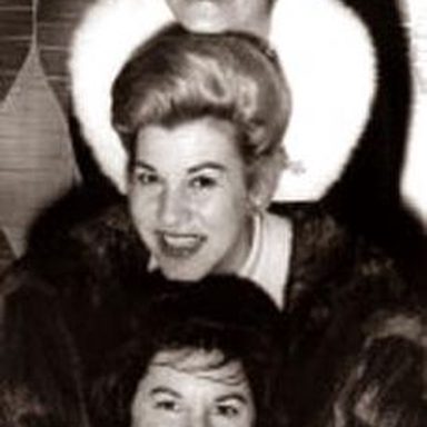 The Andrews Sisters photo 48