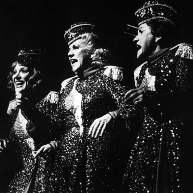 The Andrews Sisters photo 37