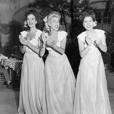 The Andrews Sisters photo 39