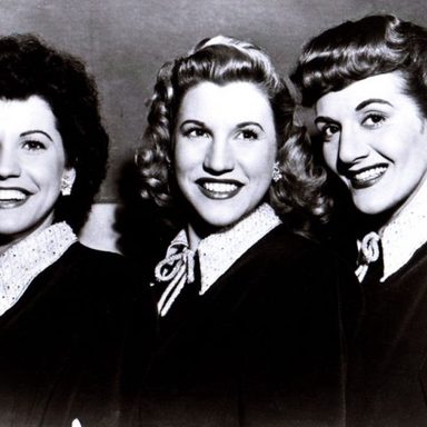 The Andrews Sisters photo 36