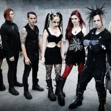 The Crüxshadows