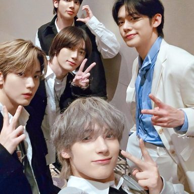 TOMORROW X TOGETHER