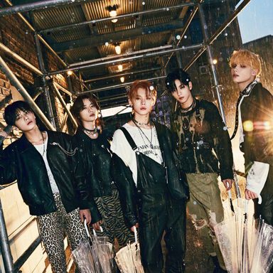 TOMORROW X TOGETHER photo 19