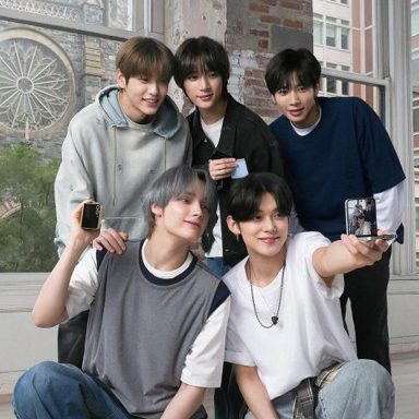 TOMORROW X TOGETHER photo 11