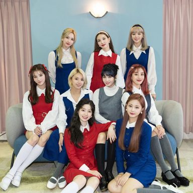 TWICE photo 21