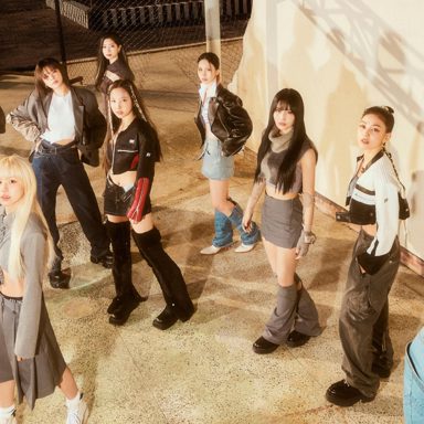 TWICE photo 14