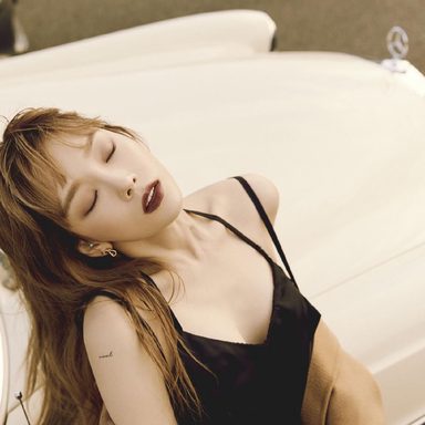 TAEYEON photo 23