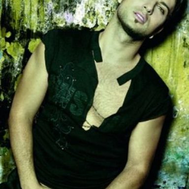 Tarkan photo 11