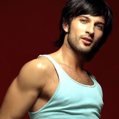 Tarkan photo 14