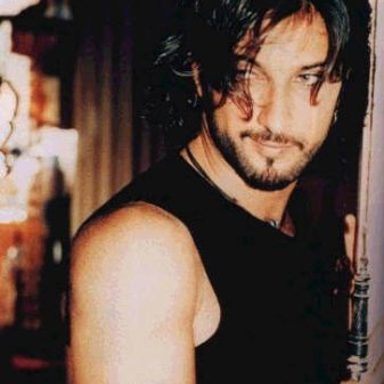 Tarkan photo 20