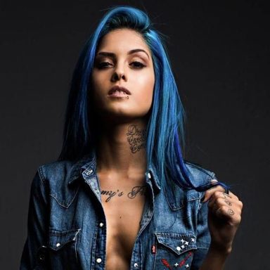 Tati Zaqui photo 18