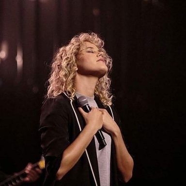 Taya Smith