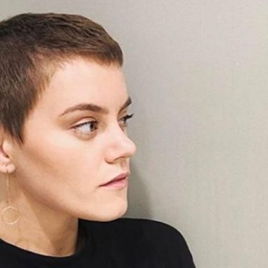 Taya Smith photo 13