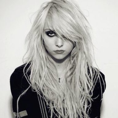 Taylor Momsen photo 16