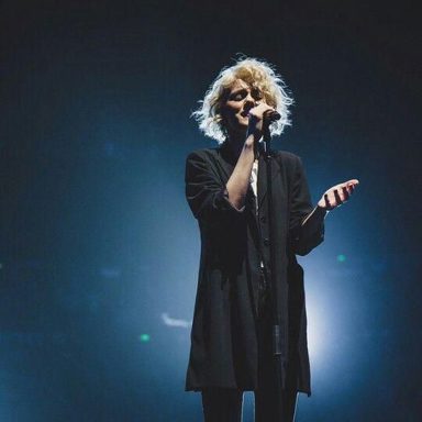 Taya Smith photo 10