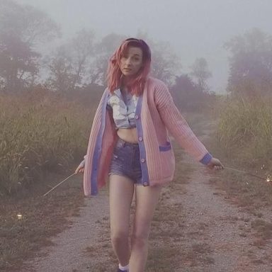 Tessa Violet