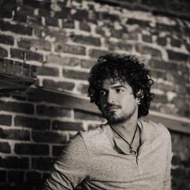 Tommy Torres