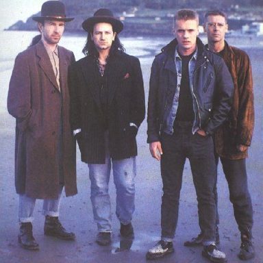 U2 photo 18