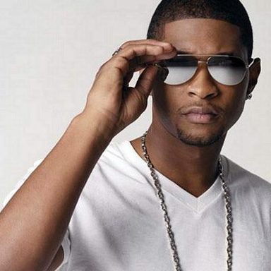 Usher photo 32