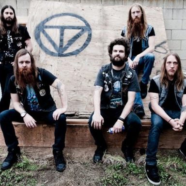 Valient Thorr