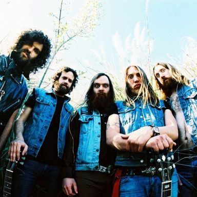 Valient Thorr